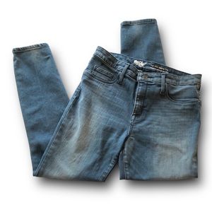 Mossimo Denim 6 / 28 Waist Women’s High Rise Jegging Crop Jeans Power Stretch